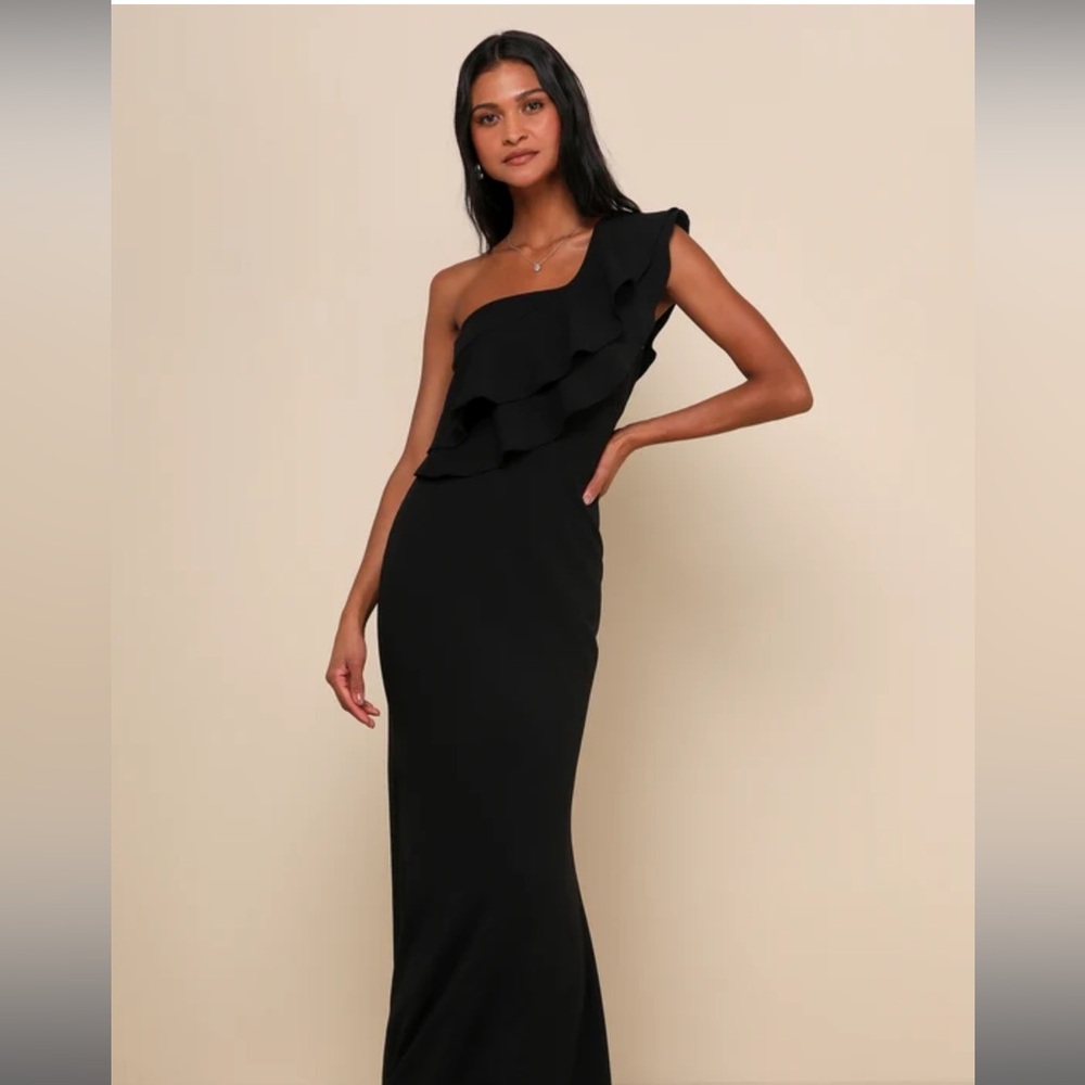Grand Beauty Black Ruffled One-Shoulder Mermaid Maxi Dress BRAND NEW NEVER WORN